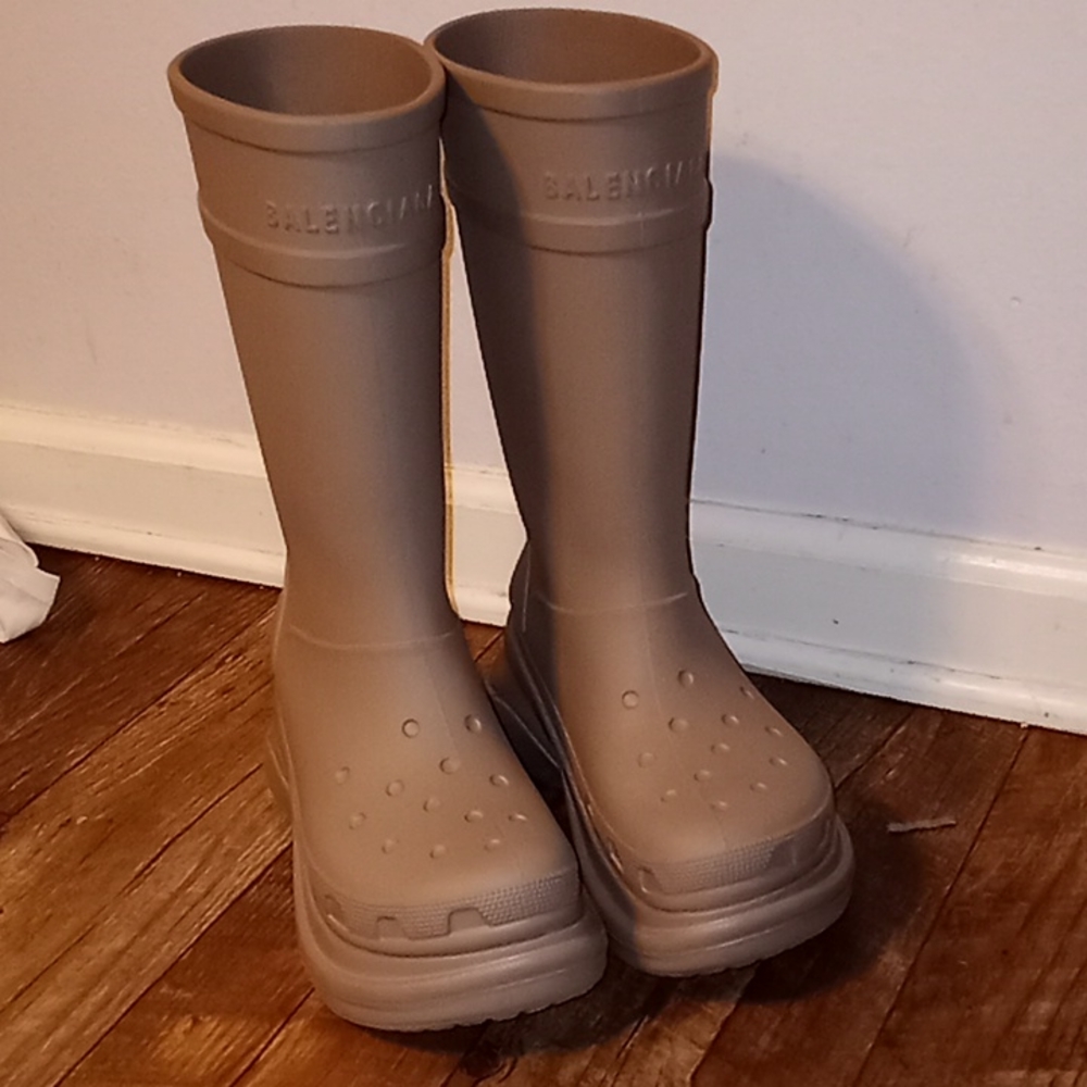 Balenciaga X Crocs Rain Boots Size 39 In Beige